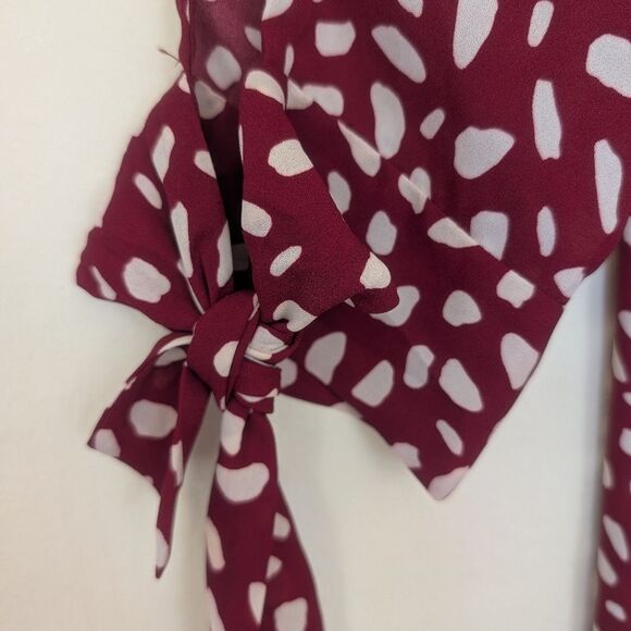 Beacon Allan Surplice Tie Sleeve High Burgundy Blouse Size Medium - Picture 4 of 7